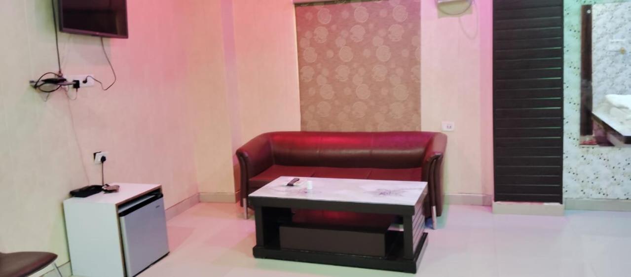 Hotel Shri Sai International, Sitamarhi Dumra المظهر الخارجي الصورة